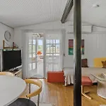 Prázdninový dům 2 Bedroom Cozy In