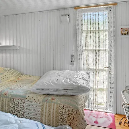 Ferienhaus 2 Bedroom Cozy In Faxe