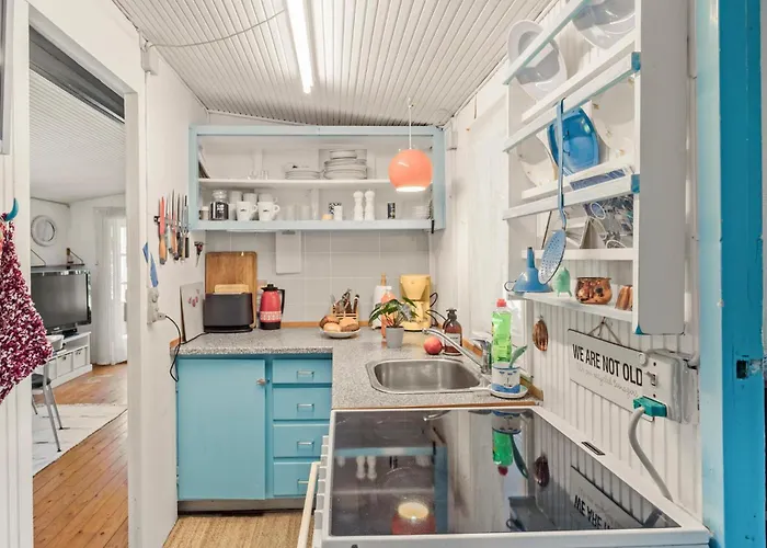 2 Bedroom Cozy In *